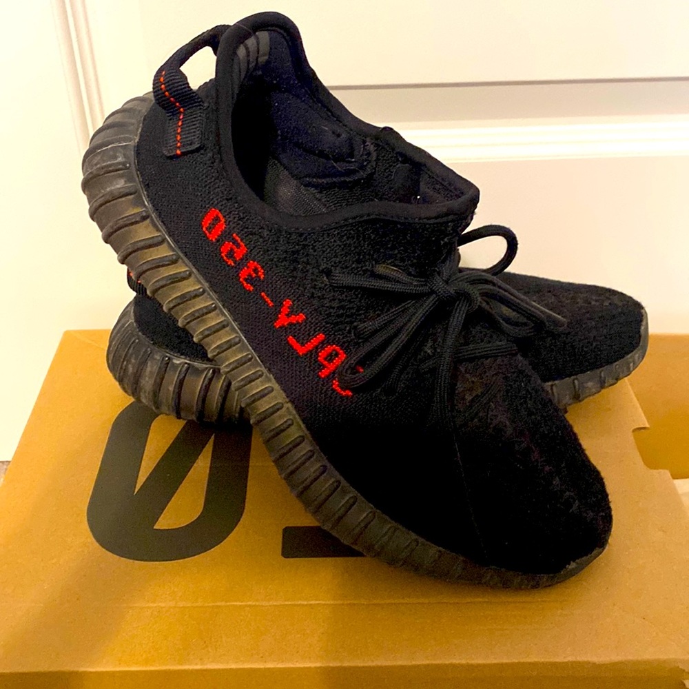 Yeezy Boost 350 V2